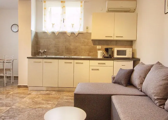 Vila Mare2 With Pool, Sea View And Hydromassage Banjole