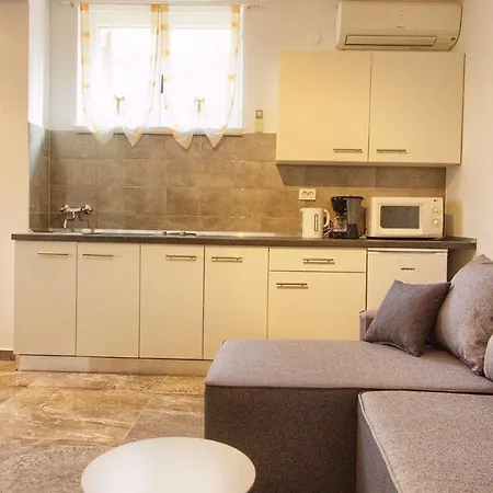 Villa Mare2 With Pool, Sea View And Hydromassage Banjole