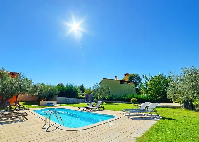 Mare2 With Pool, Sea View And Hydromassage